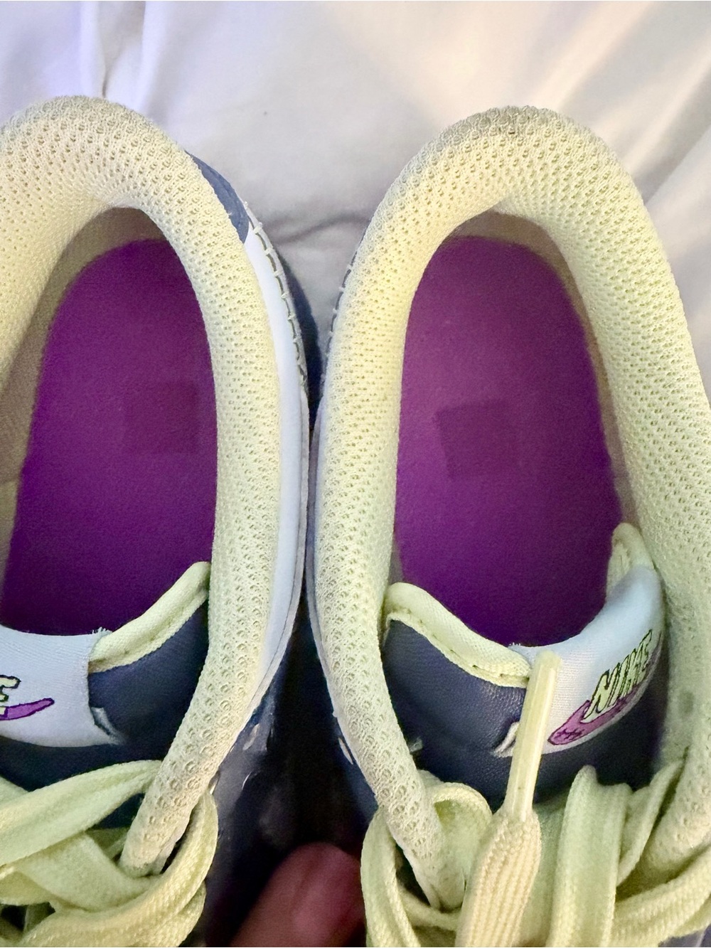 Nike low Dunks “I Am Fearless” - Picture 4 of 7
